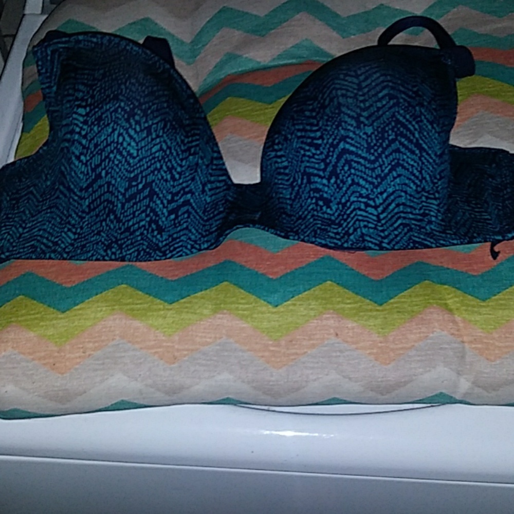 Izod bra